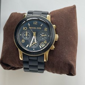Michael Kors Watch - black